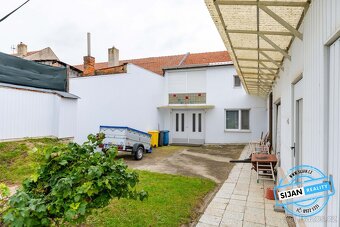 Prodej rodinného domu v obci Skalka, pozemek 598 m2 - 17