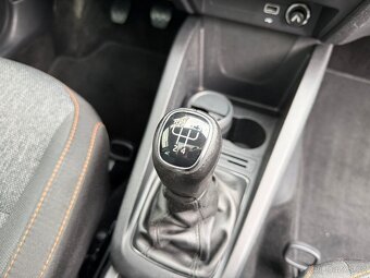 Škoda Fabia 1.0 TSI 70kW 115tkm ACC Pano - záruka Autodraft - 17