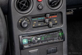 Mazda MX-5 Miata 1,8 benzín - 17