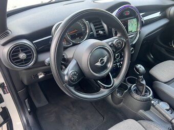 Mini One, 1,5 nafta 85 kW AUT Panorama - 17