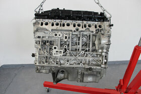Predám motor s označeným N57D30B N57S 225kw / 306Ps - nový - 17