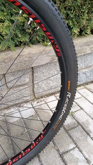 Ghost Kato 7.9 AL star white, kola 29", velikost L - 17