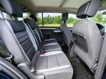 VW Touran 1.4TSi 103kw, DSG, Panorama, 7 míst, 1. Majitel - 17