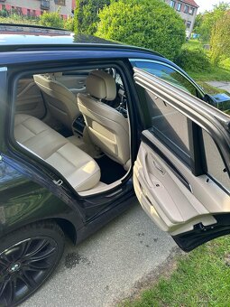 BMW F11 520d - 17