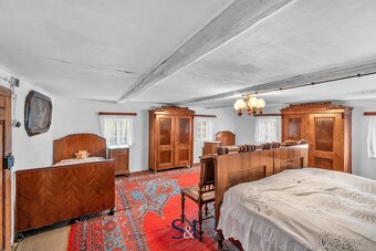 Historický rodinný dům s charakterem chalupy z 18. století – - 17