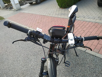 Carrera Banshee - full, celopéro, celoodpružené kolo 26" - 17