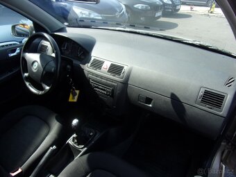 PRODÁM ŠKODA Fabia kombi 1,4 16V - 17