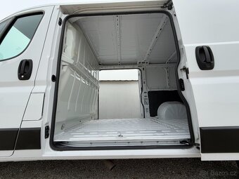 Fiat Ducato 2.3Jtd 103Kw//EXKLUZIVNÍ STAV//2XŠOUPAČKY,KAMERA - 17