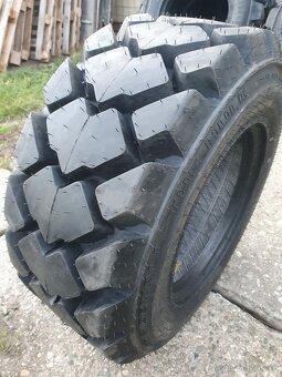 Pneu Galaxy 12 - 16,5 - 17