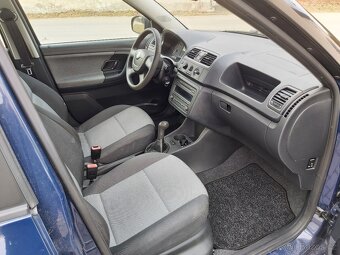 Škoda Fabia 1.2 HTP 2011, 138.000 km - 17