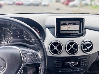 MERCEDES-BENZ B180 90kw AVANTGARDE TOP STAV - 17