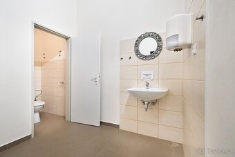 Pronájem reprezentativních prostor - výroba, sklad 1010 m2 - 17