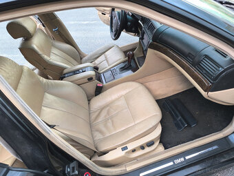 Bmw e38 735i 175kw veškeré náhradní díly z vozu - 17