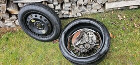 BMW 320i E90 - 110kW - díly z komplet vozidla - 17