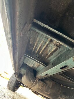 VW Transporter T4 2.5 TDi Dodávka bez Koroze - 17