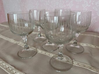 Letitý porcelán a sklo - 17