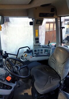 Traktor Claas Axion 820 Cmatic - 17