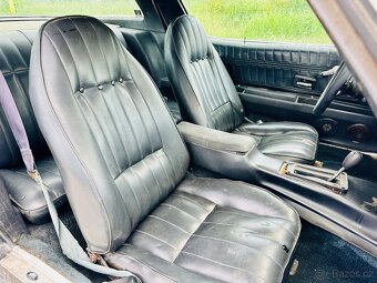 Chevrolet Camaro 1977 5.0 liter V8 - 17