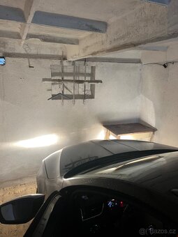 Pronajmu garáž (19m2) - 17