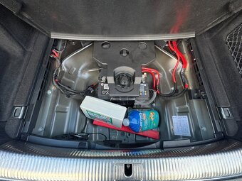 Audi A4 2,0 TDI 140 KW ROZVODY AUTOMAT - 17