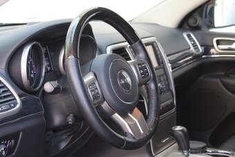 Jeep Grand Cherokee 3.0CRD 3.0CRD 177kW+OVERLAND+1MAJ+ČR - 17