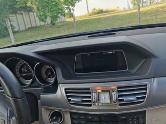 Mercedes E200 CDI - FACELIFT 2014, SERVIS, MANUAL 6kv. - 17