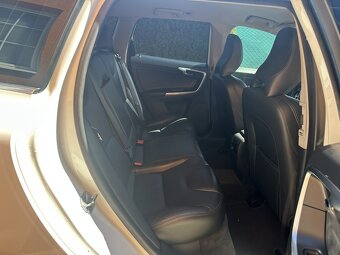 Volvo XC60 2.0 D4 Drive-E Summum - 17