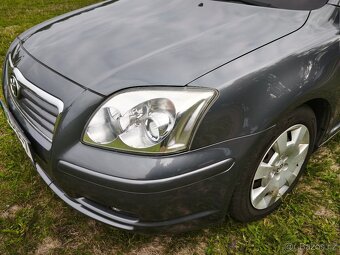 Toyota Avensis Kombi 1.8 VVTi - rok 2005 - 17