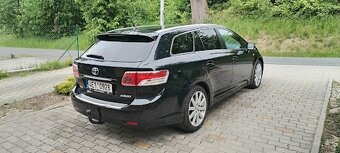 Toyota Avensis 2.2 d4d automat - 17