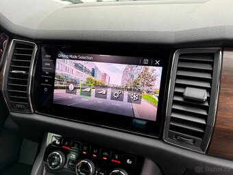 Škoda Kodiaq Scout 2.0TDI 147kW 4x4 DSG Virtual kamera 360° - 17