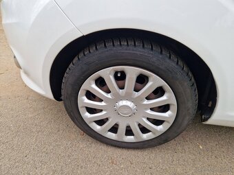 Ford Fiesta 1,2  44KW - 17