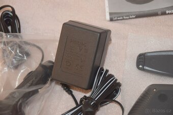 CD přehrávač Philips AX-5105, mnoho příslušenství, nový - 17