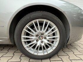 Alfa Romeo 159 2.0 JTDM Turismo - 17