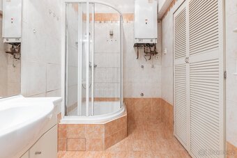 Byt 2+1, 85 m2, cihla, OV, před rekonstrukci, ul. Na Rokytce - 17