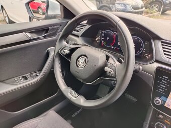 Škoda Superb 3 Combi Style 2.0TDI 110kW DSG 61tkm Matrix Qi - 17