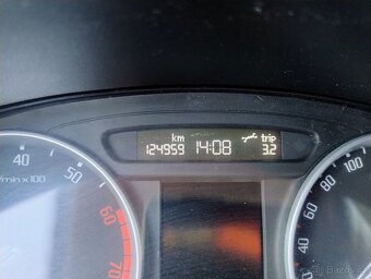 Škoda Fabia 1.4i 16V Nová STK 124 000km - 17