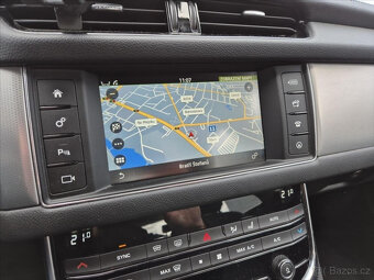 Prodám Jaguar XF 2.0 20D - 17