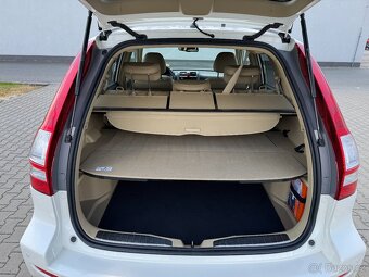 Honda CR-V 2.2 i-DTEC 110kW Executive 4x4 Automat / ČR - 17