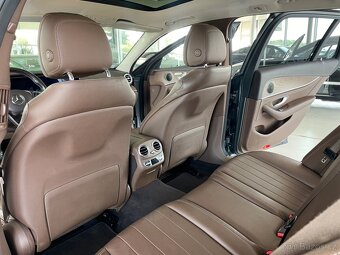 Mercedes-Benz E350d 4Matic,AllTerrain,Masáže - 17
