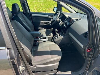 ► OPEL ZAFIRA 1.8 16V 103KW EDITION 7 MÍST XENONY - 17