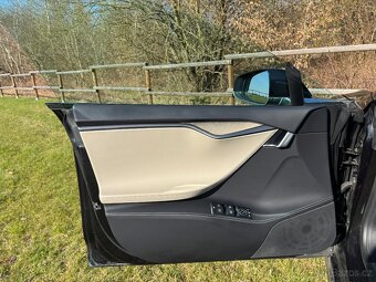 Tesla Model S 100D Long Range AWD - 17