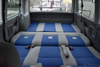 Volkswagen Multivan T4 2.5 TDi ATLANTIS,DKLIMA,POSTEL,TAŽNÉ - 17