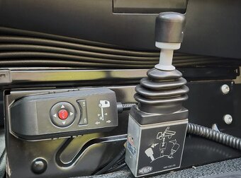 Mercedes-Benz AROCS 2651 - 6x4 - Tahač + Hydraulika – EURO 6 - 17