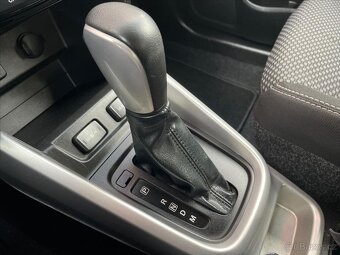 Suzuki Vitara 1,6 VVT-AUTOMAT  PREMIUM 6AT (2017) - 17