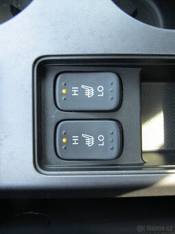 Honda CR-V 2.2 i-CDTi 4x4 ČR 1.maj - 17