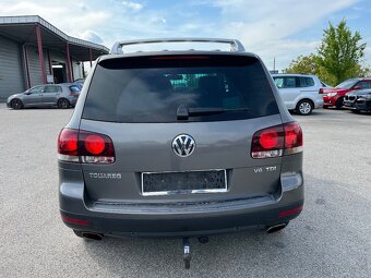 Volkswagen Tuareg 3.0 TDI 176 Kw r.v.2009 - 17