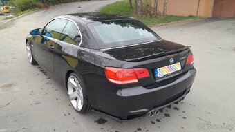Bmw E93 cabrio 210 KW top stav - 17
