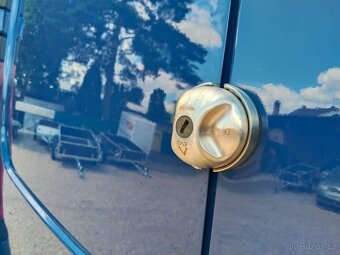 Renault Trafic 1,6dci,89kw,klima,2017,málo nájeto,dolozeno - 17