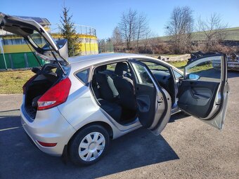 Prodám Ford Fiesta 1.4TDCi 50Kw r.v.2009 najeto 138tis. - 17