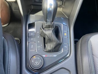 Volkswagen Tiguan, 2.0TSI 162KW - 4x4 - DSG - R-LINE - 17